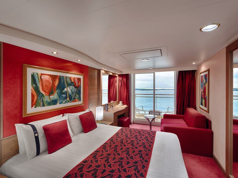 Deluxe Balcony Aurea